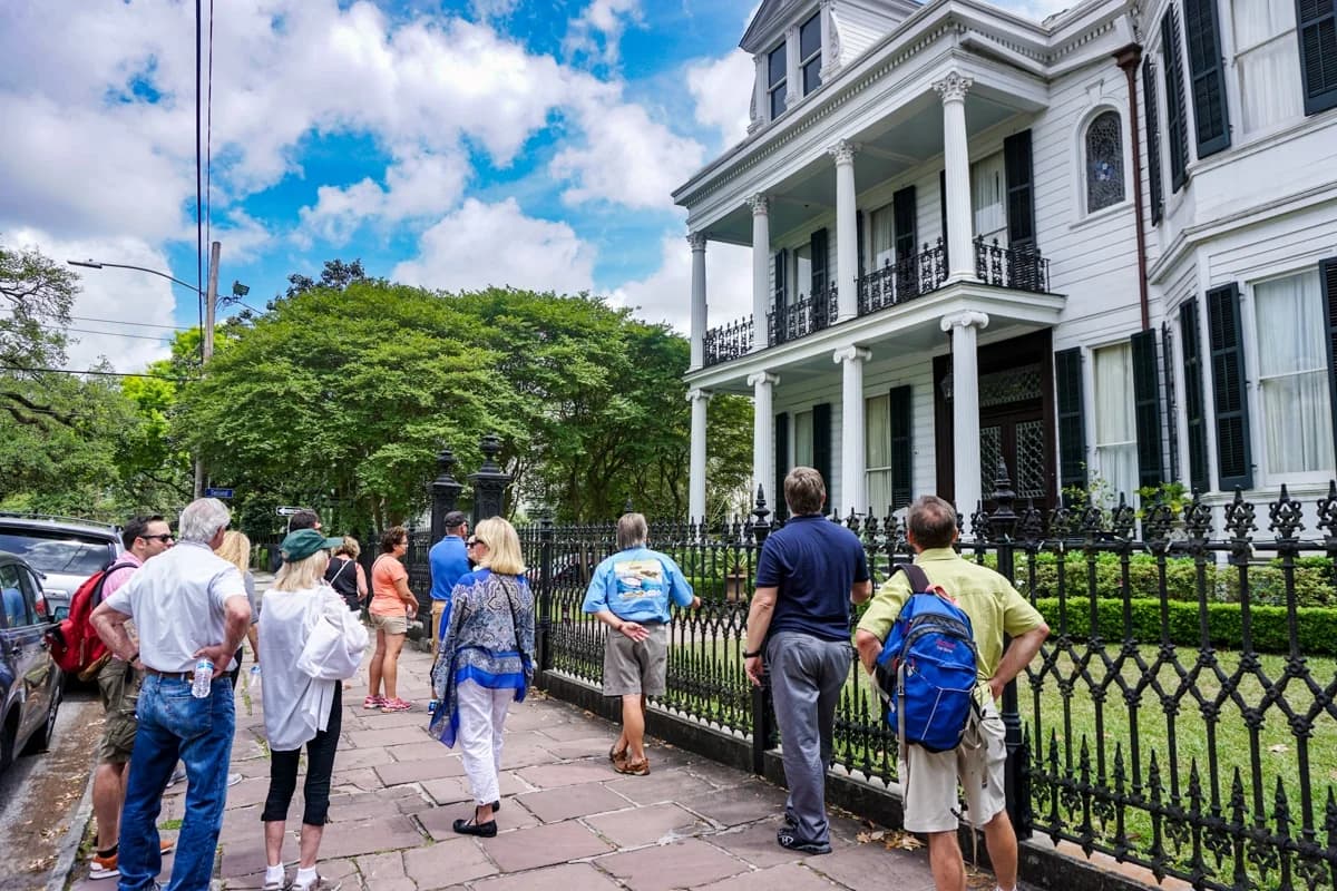 Garden District Walking Tours